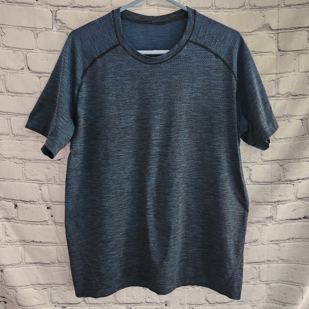Lululemon Metal Vent Tech Short Sleeve